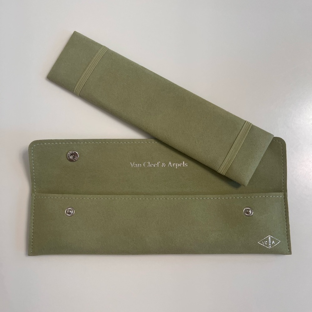 Van Cleef & Arpels Travel Pouch